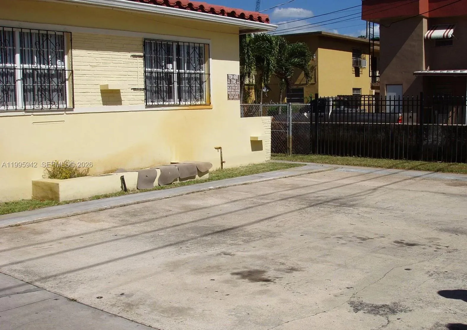 1325 Sw 6th St, Miami, Florida 33135, Miami, Florida 33135, ,Residential Income,For Sale,1325 Sw 6th St, Miami, Florida 33135,A11995942