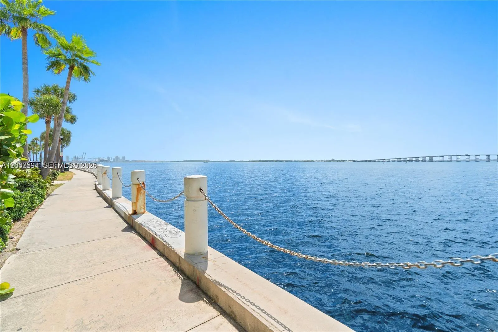 200 Se 15th Rd 3f, Miami, Florida 33129, Miami, Florida 33129, 1 Bedroom Bedrooms, ,1 BathroomBathrooms,Residential Lease,For Rent,200 Se 15th Rd 3f, Miami, Florida 33129,A12002594