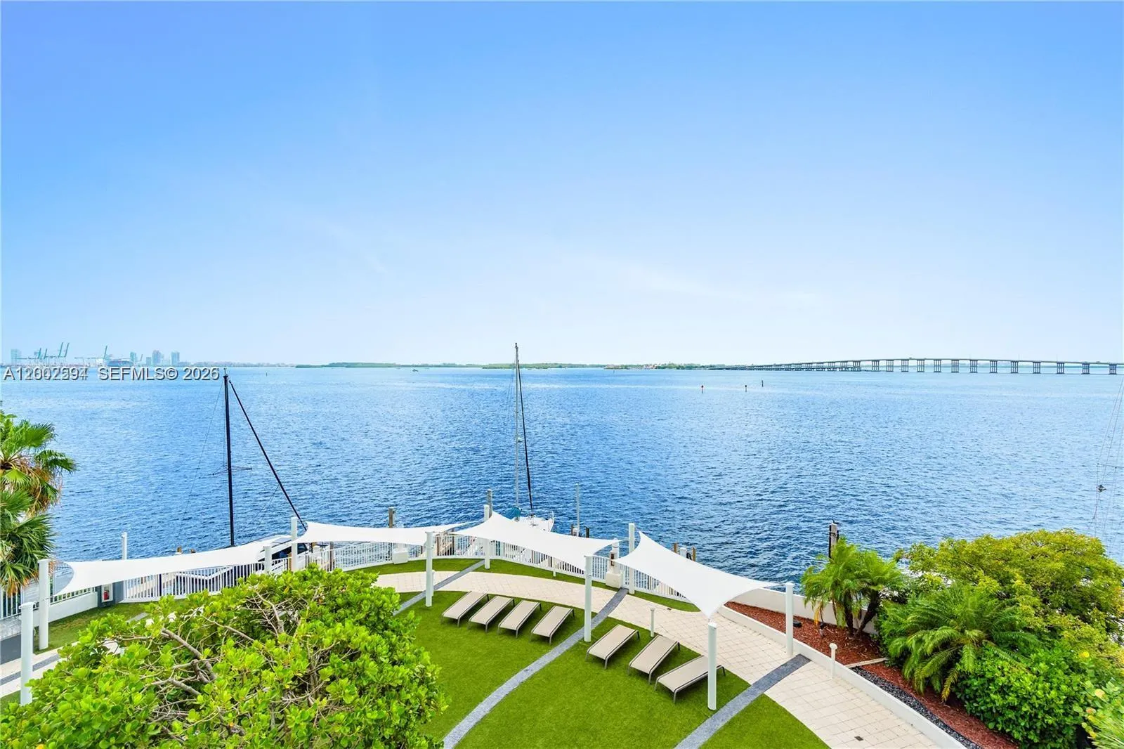 200 Se 15th Rd 3f, Miami, Florida 33129, Miami, Florida 33129, 1 Bedroom Bedrooms, ,1 BathroomBathrooms,Residential Lease,For Rent,200 Se 15th Rd 3f, Miami, Florida 33129,A12002594