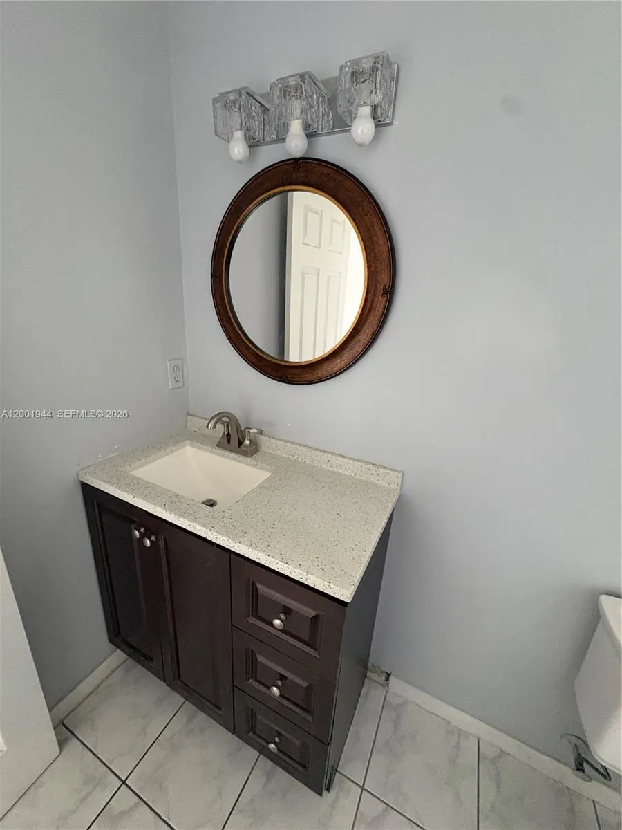 12035 Sw 14th St 105, Miami, Florida 33184, Miami, Florida 33184, 2 Bedrooms Bedrooms, ,2 BathroomsBathrooms,Residential,For Sale,12035 Sw 14th St 105, Miami, Florida 33184,A12001944