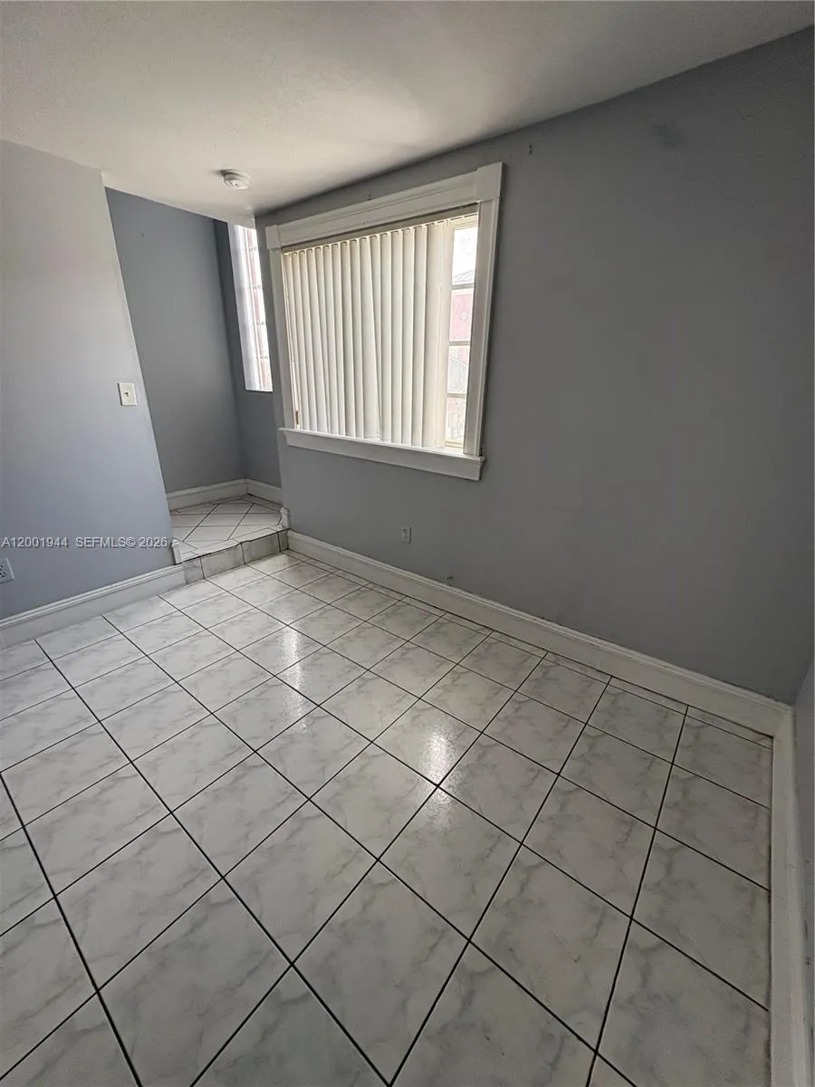 12035 Sw 14th St 105, Miami, Florida 33184, Miami, Florida 33184, 2 Bedrooms Bedrooms, ,2 BathroomsBathrooms,Residential,For Sale,12035 Sw 14th St 105, Miami, Florida 33184,A12001944