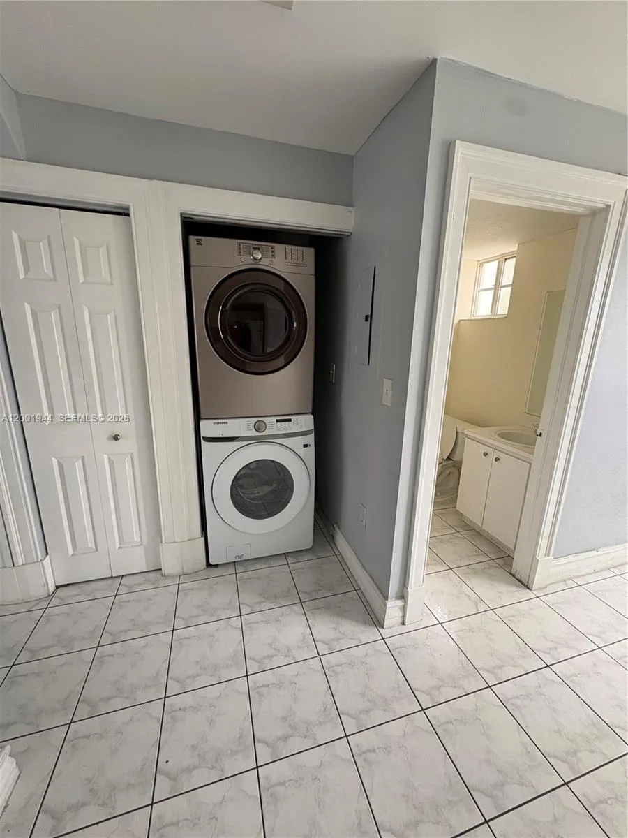 12035 Sw 14th St 105, Miami, Florida 33184, Miami, Florida 33184, 2 Bedrooms Bedrooms, ,2 BathroomsBathrooms,Residential,For Sale,12035 Sw 14th St 105, Miami, Florida 33184,A12001944