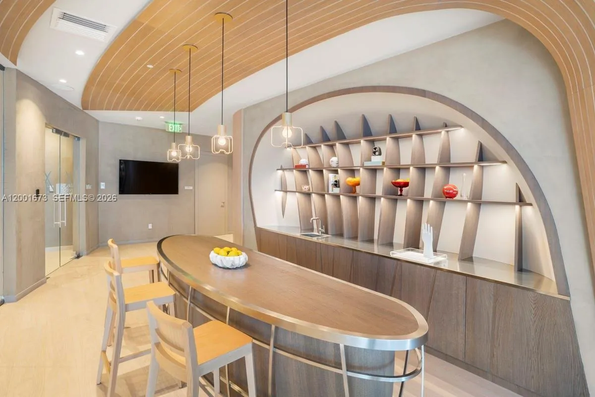 1000 Brickell Plz 3904, Miami, Florida 33131, Miami, Florida 33131, 1 Bedroom Bedrooms, ,1 BathroomBathrooms,Residential,For Sale,1000 Brickell Plz 3904, Miami, Florida 33131,A12001673