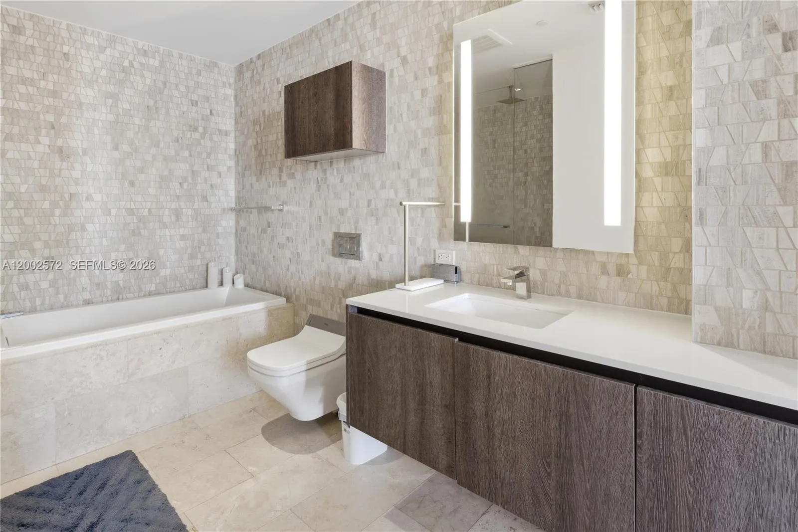 68 Se 6th St 1106, Miami, Florida 33131, Miami, Florida 33131, 1 Bedroom Bedrooms, ,1 BathroomBathrooms,Residential,For Sale,68 Se 6th St 1106, Miami, Florida 33131,A12002572