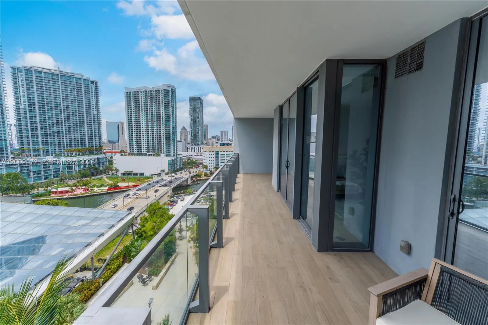 68 Se 6th St 1106, Miami, Florida 33131, Miami, Florida 33131, 1 Bedroom Bedrooms, ,1 BathroomBathrooms,Residential,For Sale,68 Se 6th St 1106, Miami, Florida 33131,A12002572