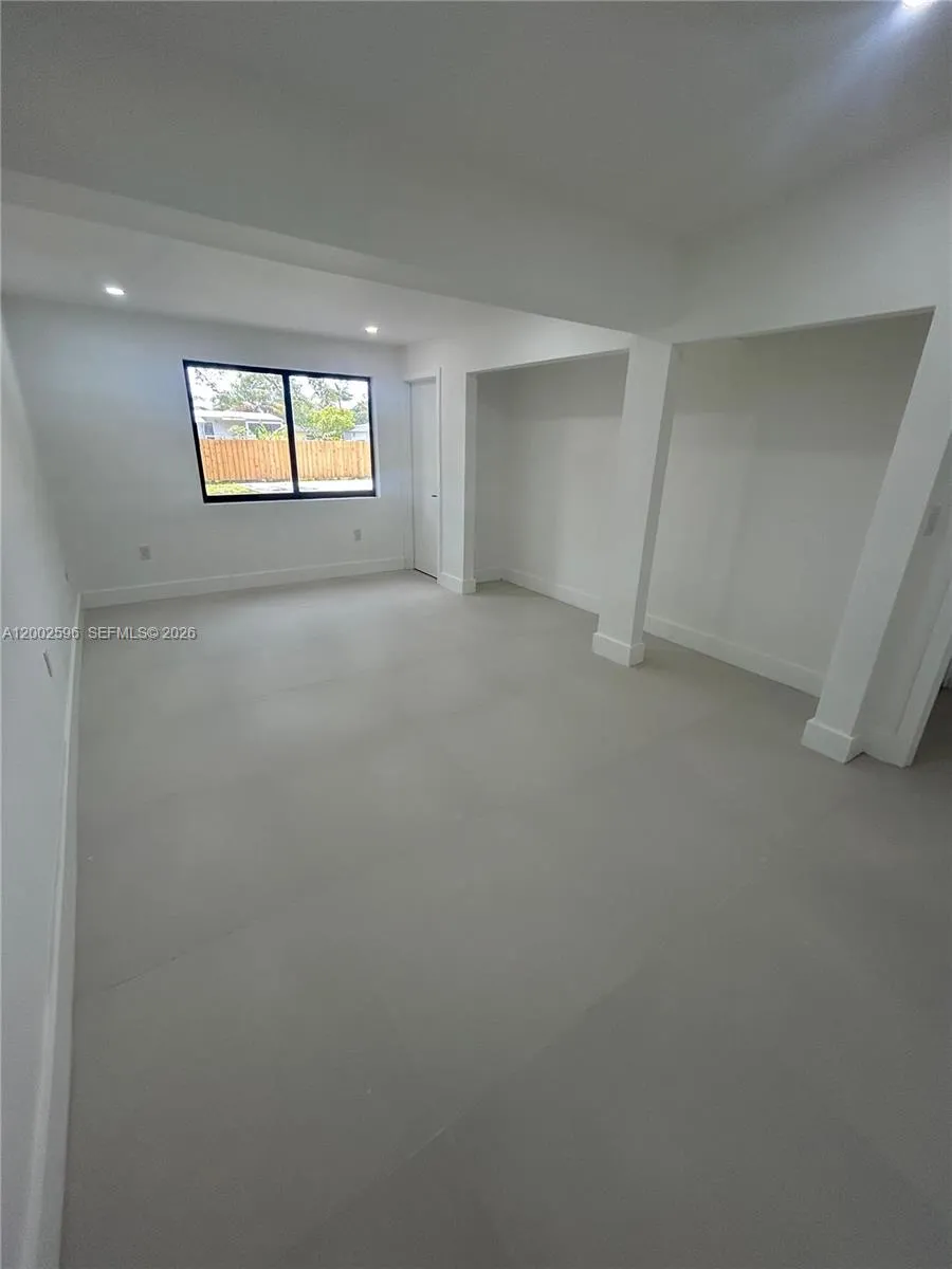 1242 Ne 145th St, Miami, Florida 33161, Miami, Florida 33161, 3 Bedrooms Bedrooms, ,2 BathroomsBathrooms,Residential,For Sale,1242 Ne 145th St, Miami, Florida 33161,A12002596