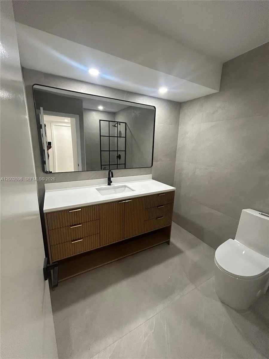 1242 Ne 145th St, Miami, Florida 33161, Miami, Florida 33161, 3 Bedrooms Bedrooms, ,2 BathroomsBathrooms,Residential,For Sale,1242 Ne 145th St, Miami, Florida 33161,A12002596