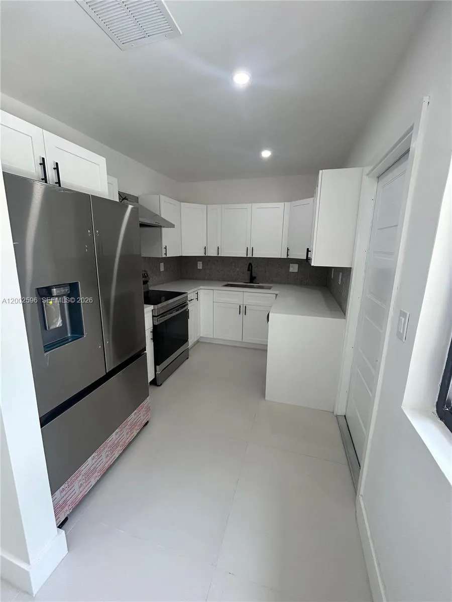1242 Ne 145th St, Miami, Florida 33161, Miami, Florida 33161, 3 Bedrooms Bedrooms, ,2 BathroomsBathrooms,Residential,For Sale,1242 Ne 145th St, Miami, Florida 33161,A12002596