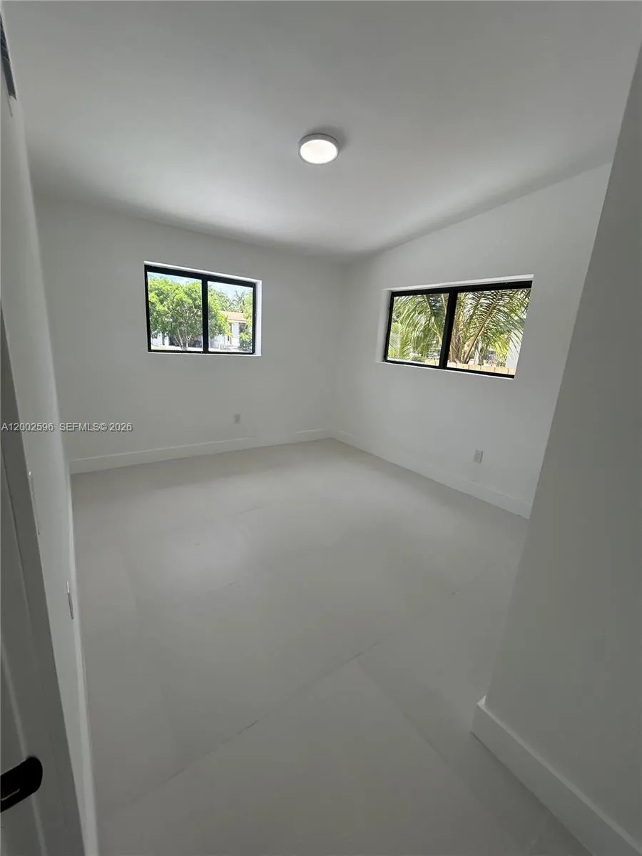 1242 Ne 145th St, Miami, Florida 33161, Miami, Florida 33161, 3 Bedrooms Bedrooms, ,2 BathroomsBathrooms,Residential,For Sale,1242 Ne 145th St, Miami, Florida 33161,A12002596