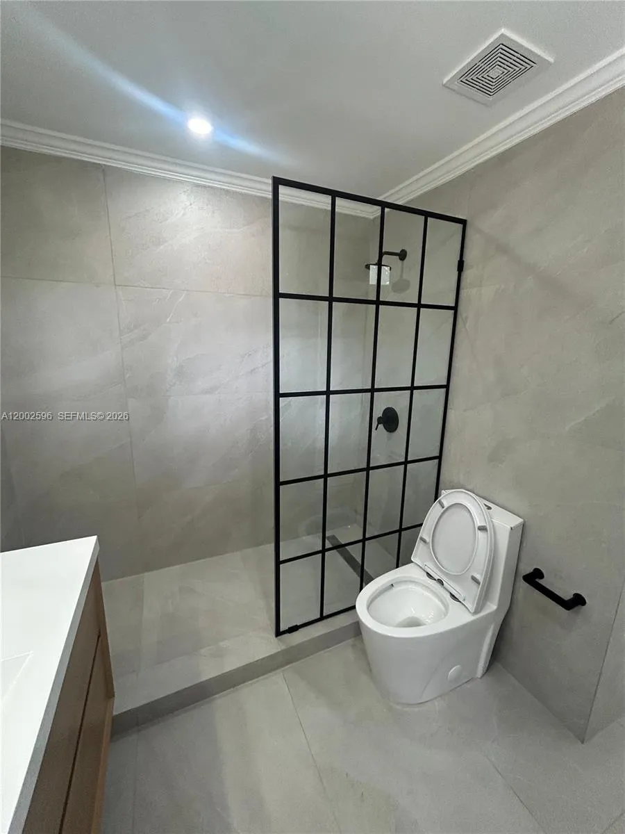 1242 Ne 145th St, Miami, Florida 33161, Miami, Florida 33161, 3 Bedrooms Bedrooms, ,2 BathroomsBathrooms,Residential,For Sale,1242 Ne 145th St, Miami, Florida 33161,A12002596