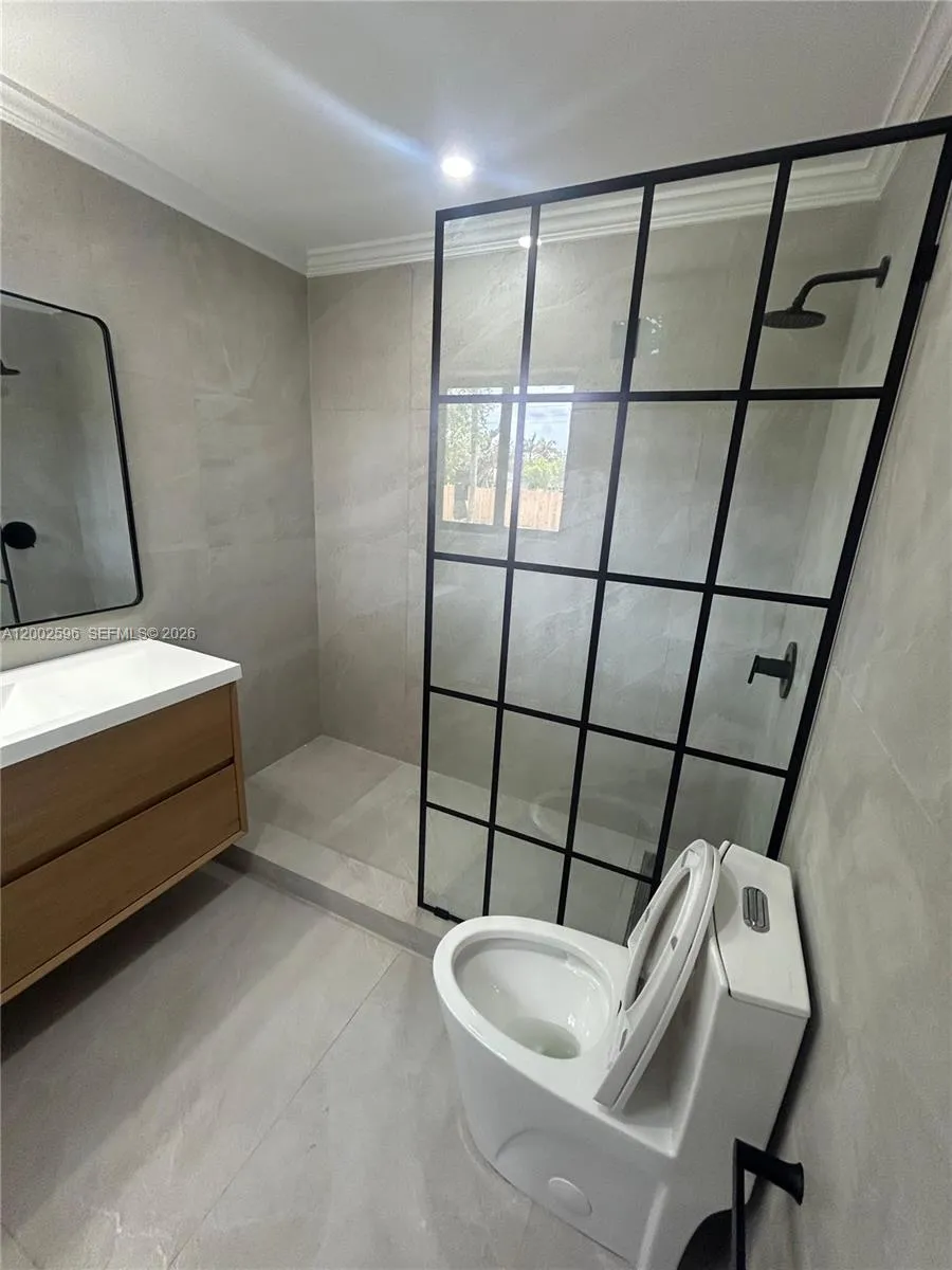 1242 Ne 145th St, Miami, Florida 33161, Miami, Florida 33161, 3 Bedrooms Bedrooms, ,2 BathroomsBathrooms,Residential,For Sale,1242 Ne 145th St, Miami, Florida 33161,A12002596