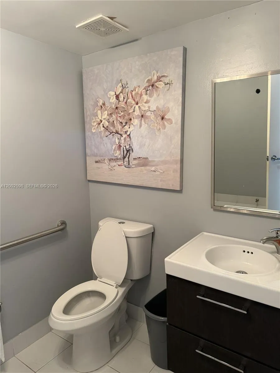 519 S 21st Ave, Hollywood, Florida 33020, Hollywood, Florida 33020, ,Commercial Lease,For Rent,519 S 21st Ave, Hollywood, Florida 33020,A12002598