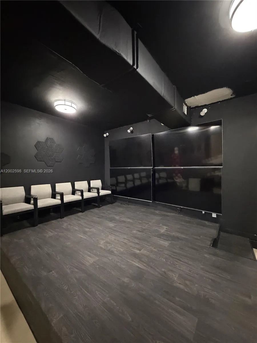 519 S 21st Ave, Hollywood, Florida 33020, Hollywood, Florida 33020, ,Commercial Lease,For Rent,519 S 21st Ave, Hollywood, Florida 33020,A12002598