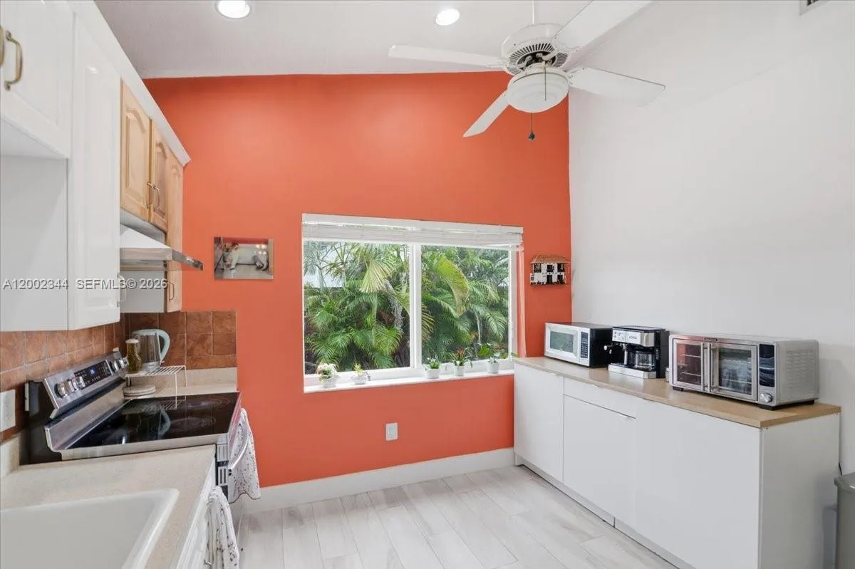 500 Sw 167th Ter, Weston, Florida 33326, Weston, Florida 33326, 3 Bedrooms Bedrooms, ,2 BathroomsBathrooms,Residential,For Sale,500 Sw 167th Ter, Weston, Florida 33326,A12002344