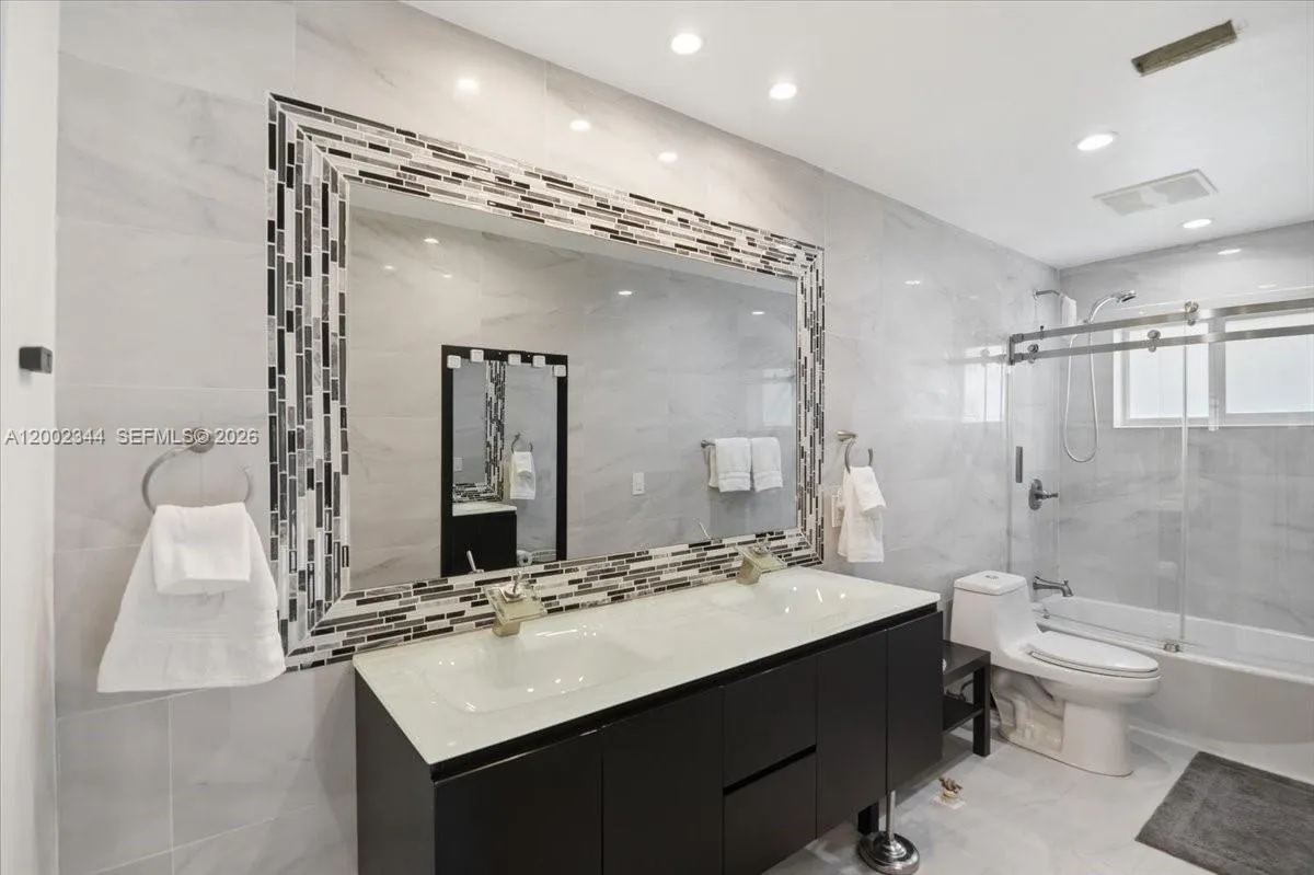 500 Sw 167th Ter, Weston, Florida 33326, Weston, Florida 33326, 3 Bedrooms Bedrooms, ,2 BathroomsBathrooms,Residential,For Sale,500 Sw 167th Ter, Weston, Florida 33326,A12002344