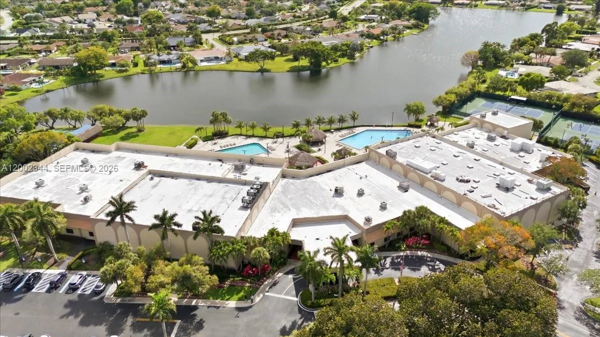 500 Sw 167th Ter, Weston, Florida 33326, Weston, Florida 33326, 3 Bedrooms Bedrooms, ,2 BathroomsBathrooms,Residential,For Sale,500 Sw 167th Ter, Weston, Florida 33326,A12002344
