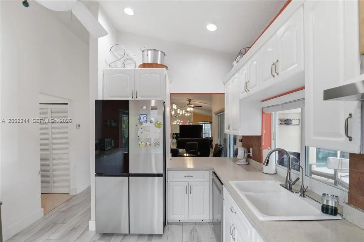 500 Sw 167th Ter, Weston, Florida 33326, Weston, Florida 33326, 3 Bedrooms Bedrooms, ,2 BathroomsBathrooms,Residential,For Sale,500 Sw 167th Ter, Weston, Florida 33326,A12002344