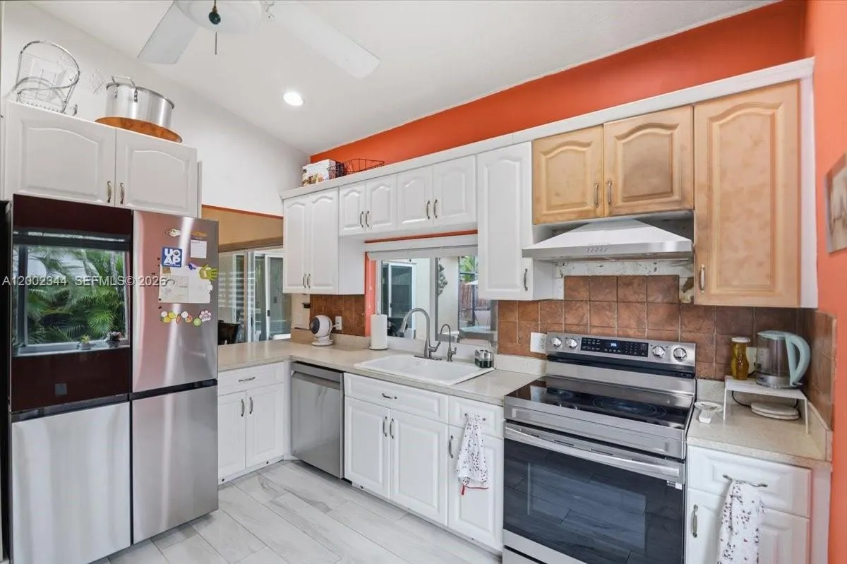 500 Sw 167th Ter, Weston, Florida 33326, Weston, Florida 33326, 3 Bedrooms Bedrooms, ,2 BathroomsBathrooms,Residential,For Sale,500 Sw 167th Ter, Weston, Florida 33326,A12002344