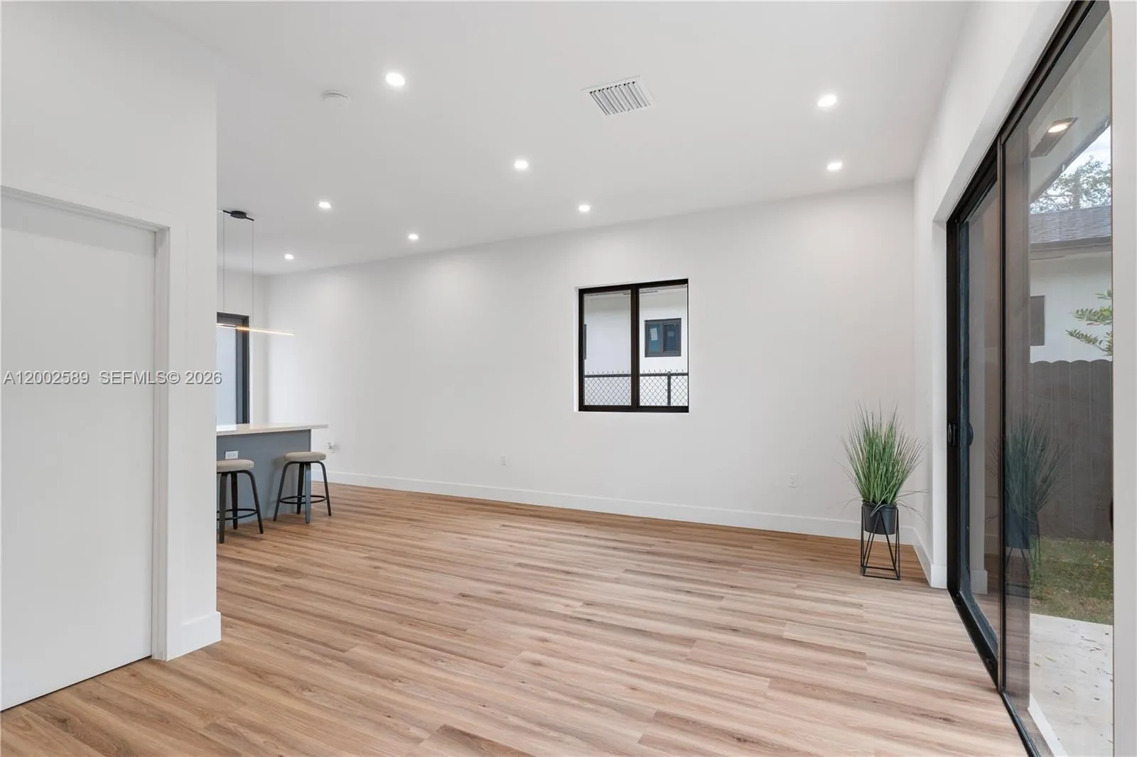 4518 Nw 4th St, Miami, Florida 33126, Miami, Florida 33126, 4 Bedrooms Bedrooms, ,3 BathroomsBathrooms,Residential,For Sale,4518 Nw 4th St, Miami, Florida 33126,A12002589