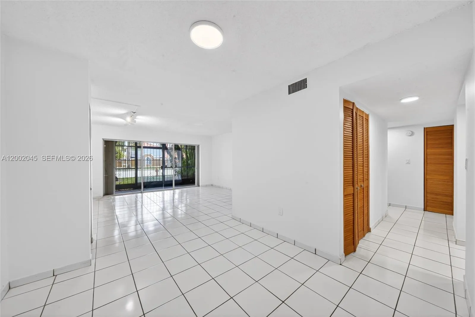 130 Nw 87th Ave H107, Miami, Florida 33172, Miami, Florida 33172, 1 Bedroom Bedrooms, ,1 BathroomBathrooms,Residential,For Sale,130 Nw 87th Ave H107, Miami, Florida 33172,A12002045