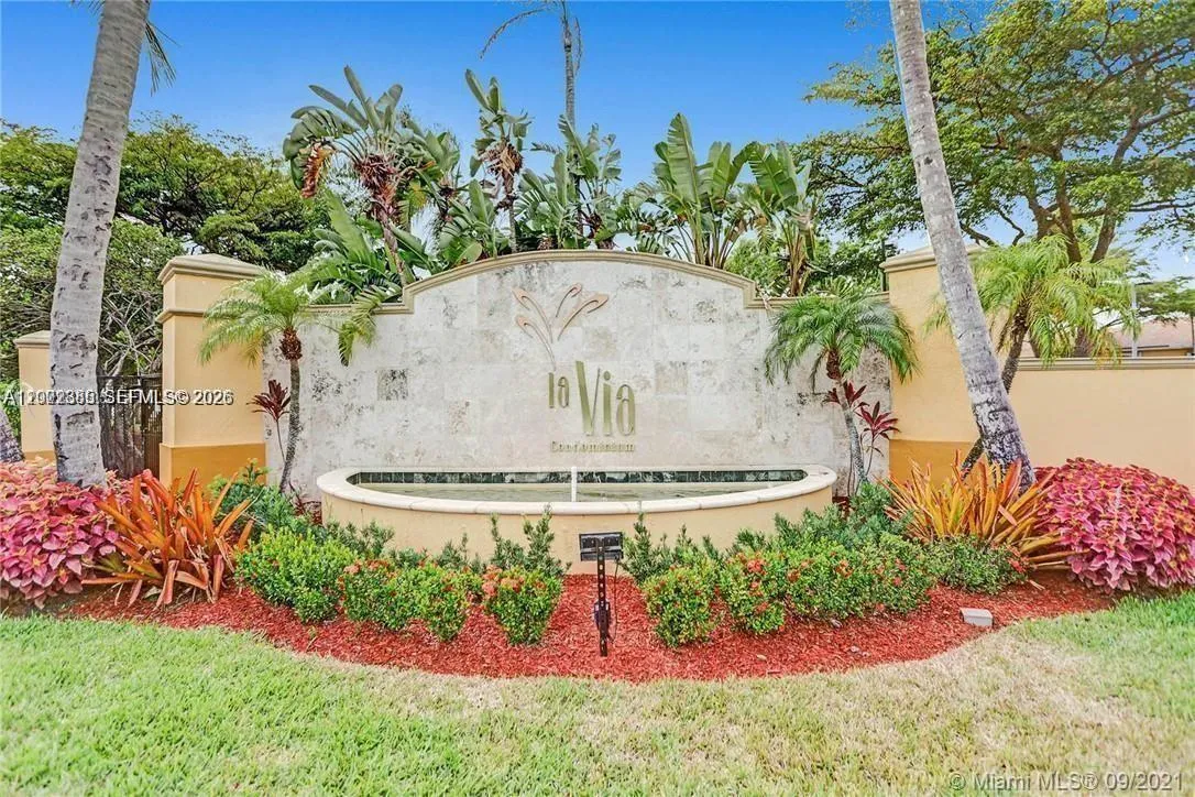 Pembroke Pines, Florida 33024, 1 Bedroom Bedrooms, ,1 BathroomBathrooms,Residential,For Sale,A12002385