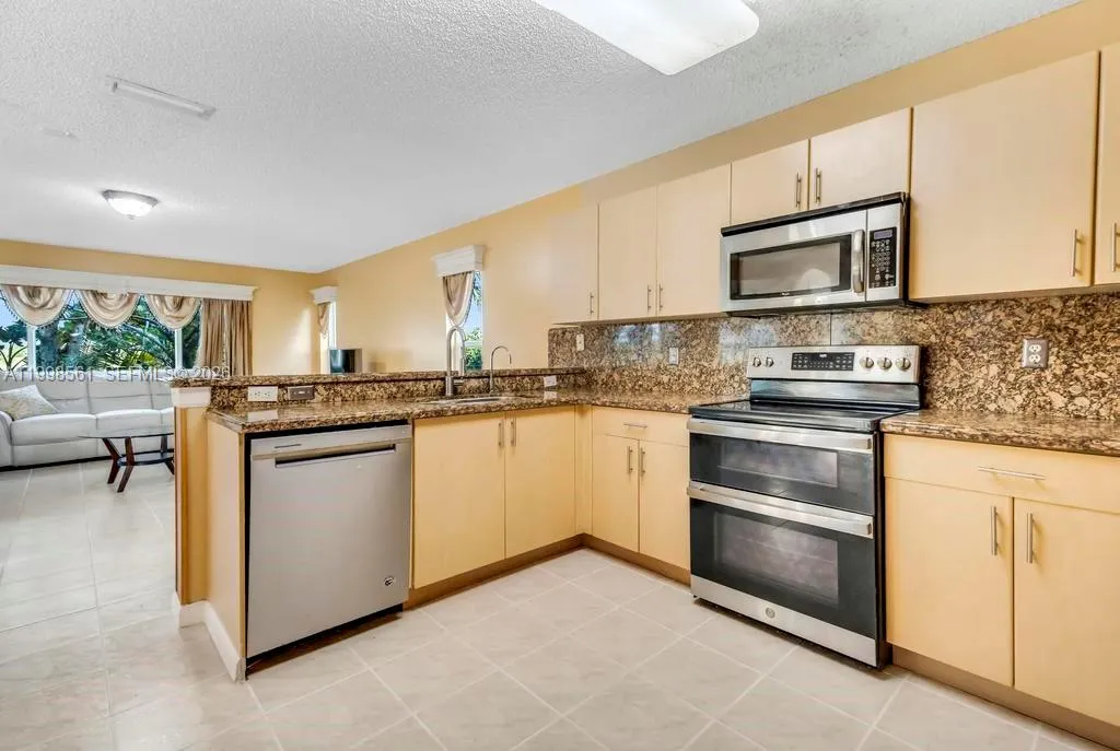 1941 Sw 148th Way, Miramar, Florida 33027, Miramar, Florida 33027, 4 Bedrooms Bedrooms, ,2 BathroomsBathrooms,Residential,For Sale,1941 Sw 148th Way, Miramar, Florida 33027,A11998561