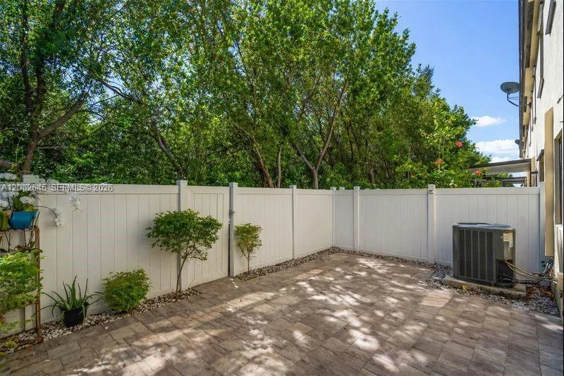 10371 W 32nd Ln, Hialeah, Florida 33018, Hialeah, Florida 33018, 3 Bedrooms Bedrooms, ,2 BathroomsBathrooms,Residential,For Sale,10371 W 32nd Ln, Hialeah, Florida 33018,A12002645
