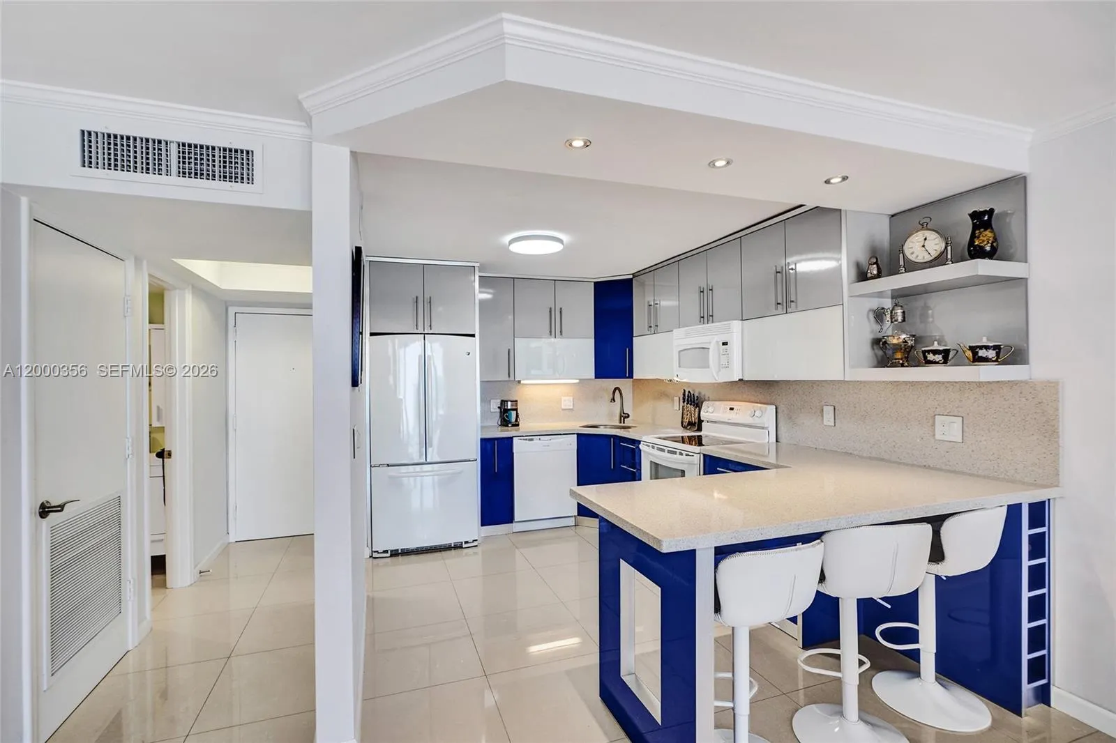 2401 S Ocean Dr 802 (available June 5), Hollywood, Hollywood, Florida 33019, 1 Bedroom Bedrooms, ,1 BathroomBathrooms,Residential Lease,For Rent,2401 S Ocean Dr 802 (available June 5), Hollywood,A12000356