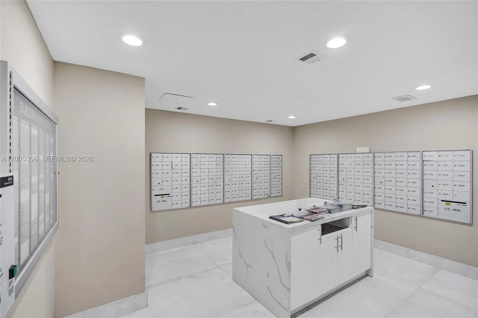 2401 S Ocean Dr 802 (available June 5), Hollywood, Hollywood, Florida 33019, 1 Bedroom Bedrooms, ,1 BathroomBathrooms,Residential Lease,For Rent,2401 S Ocean Dr 802 (available June 5), Hollywood,A12000356