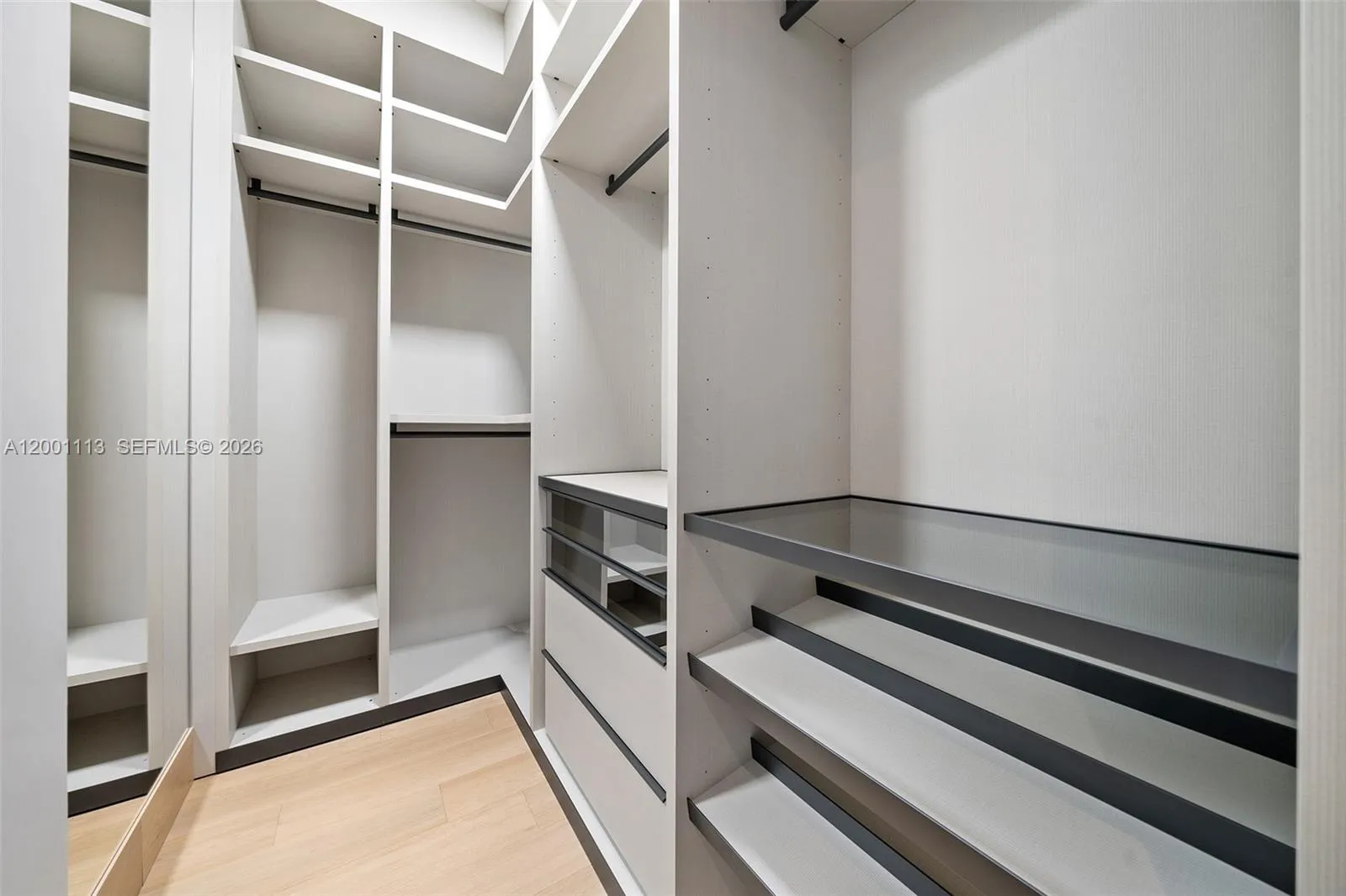 17475 Collins Ave 3201, Sunny Isles Beach, Florida, Sunny Isles Beach, Florida 33160, 4 Bedrooms Bedrooms, ,5 BathroomsBathrooms,Residential,For Sale,17475 Collins Ave 3201, Sunny Isles Beach, Florida,A12001113