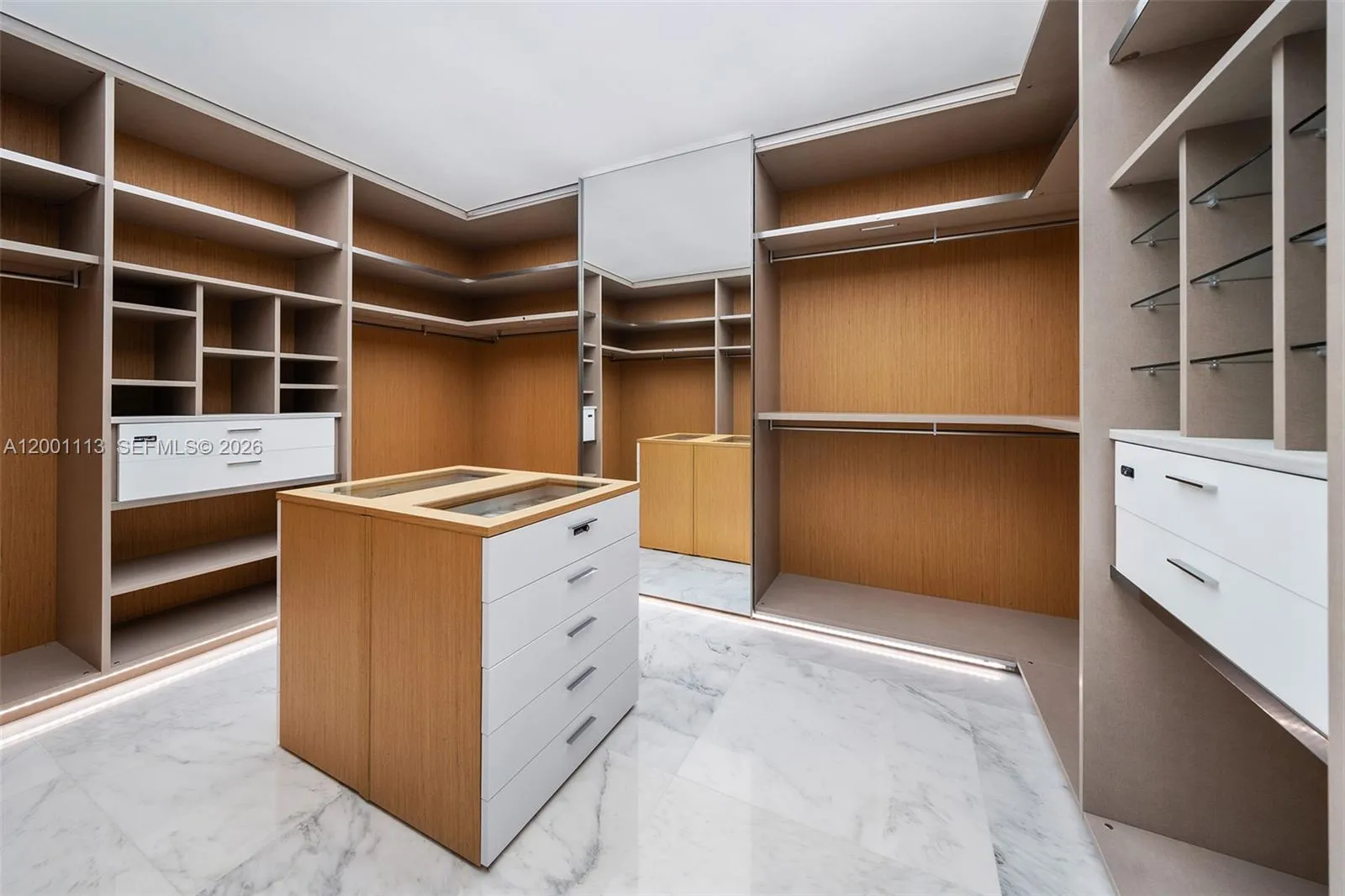 17475 Collins Ave 3201, Sunny Isles Beach, Florida, Sunny Isles Beach, Florida 33160, 4 Bedrooms Bedrooms, ,5 BathroomsBathrooms,Residential,For Sale,17475 Collins Ave 3201, Sunny Isles Beach, Florida,A12001113