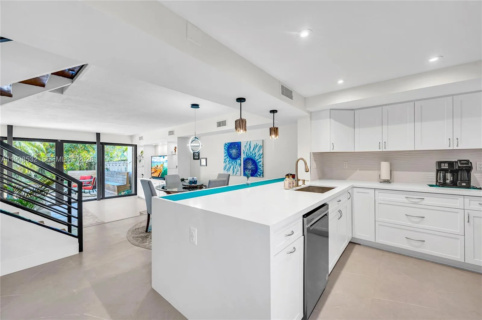 7018 Sw 53rd Ln, Miami, Florida 33155, Miami, Florida 33155, 3 Bedrooms Bedrooms, ,3 BathroomsBathrooms,Residential,For Sale,7018 Sw 53rd Ln, Miami, Florida 33155,A11998532