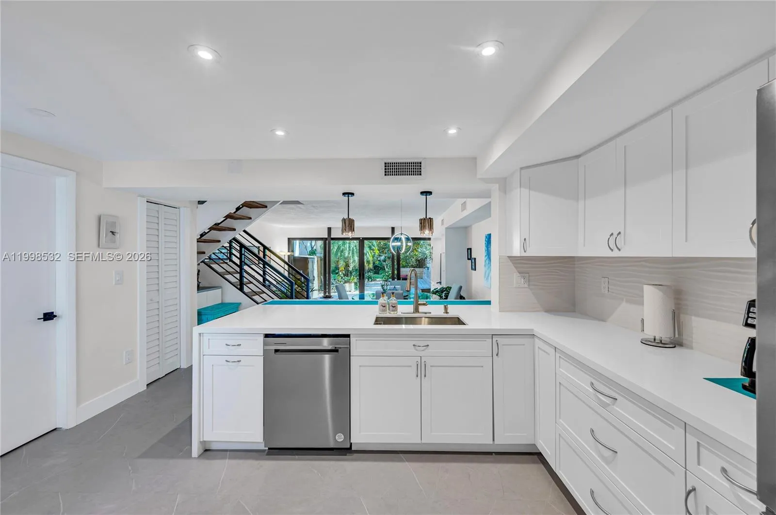 7018 Sw 53rd Ln, Miami, Florida 33155, Miami, Florida 33155, 3 Bedrooms Bedrooms, ,3 BathroomsBathrooms,Residential,For Sale,7018 Sw 53rd Ln, Miami, Florida 33155,A11998532