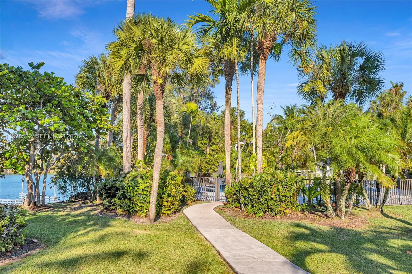 7018 Sw 53rd Ln, Miami, Florida 33155, Miami, Florida 33155, 3 Bedrooms Bedrooms, ,3 BathroomsBathrooms,Residential,For Sale,7018 Sw 53rd Ln, Miami, Florida 33155,A11998532