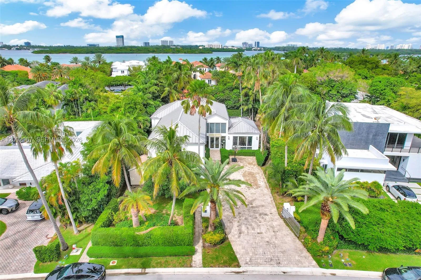 145 Biscay Dr, Bal Harbour, Florida 33154, Bal Harbour, Florida 33154, 5 Bedrooms Bedrooms, ,5 BathroomsBathrooms,Residential Lease,For Rent,145 Biscay Dr, Bal Harbour, Florida 33154,A12002067