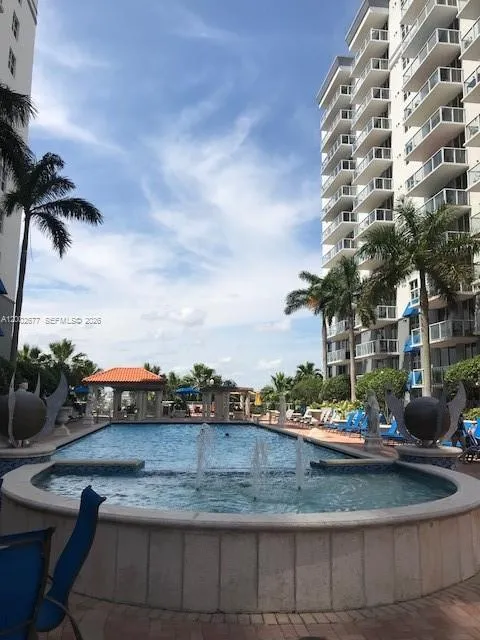 Miami, Florida 33126, 1 Bedroom Bedrooms, ,1 BathroomBathrooms,Residential Lease,For Rent,A12002677