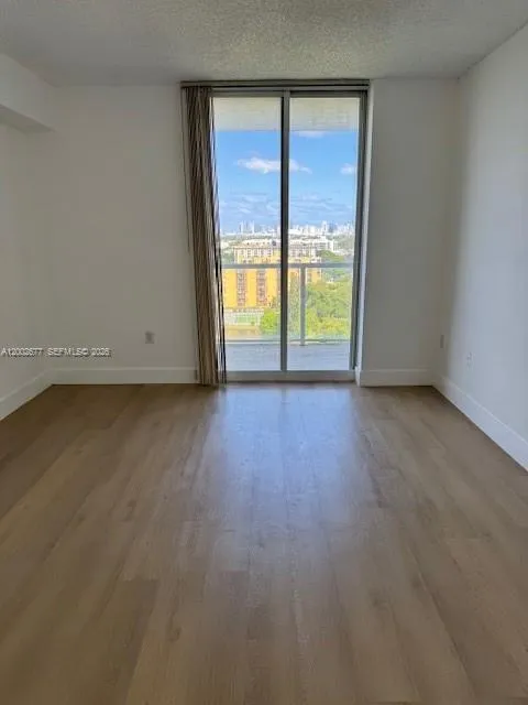 Miami, Florida 33126, 1 Bedroom Bedrooms, ,1 BathroomBathrooms,Residential Lease,For Rent,A12002677