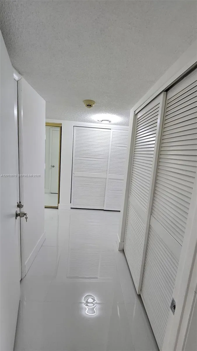 871 Ne 195 St 204, Miami, Florida 33179, Miami, Florida 33179, 1 Bedroom Bedrooms, ,1 BathroomBathrooms,Residential Lease,For Rent,871 Ne 195 St 204, Miami, Florida 33179,A12002670
