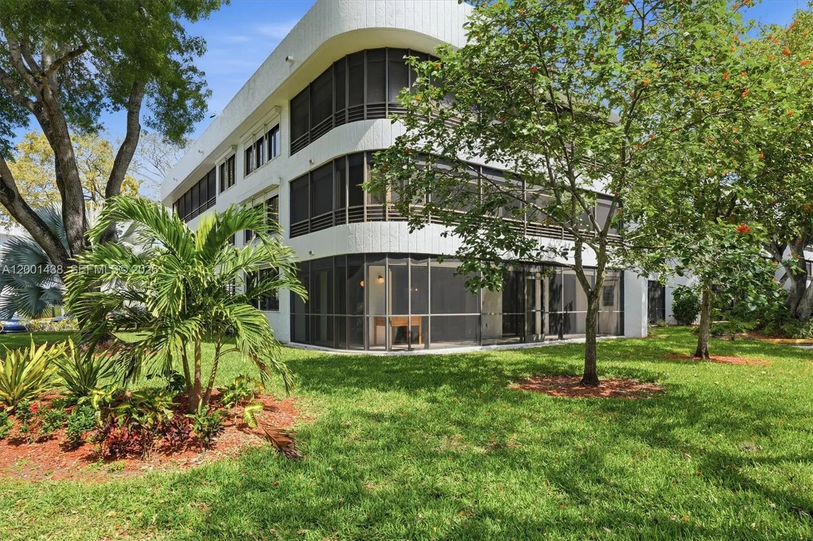 1410 Sheridan St 8i, Hollywood, Florida 33020, Hollywood, Florida 33020, 2 Bedrooms Bedrooms, ,2 BathroomsBathrooms,Residential,For Sale,1410 Sheridan St 8i, Hollywood, Florida 33020,A12001438