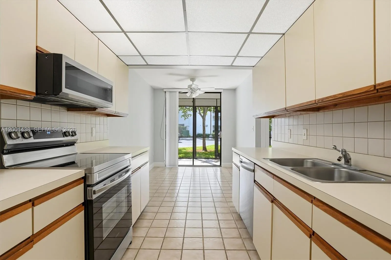 1410 Sheridan St 8i, Hollywood, Florida 33020, Hollywood, Florida 33020, 2 Bedrooms Bedrooms, ,2 BathroomsBathrooms,Residential,For Sale,1410 Sheridan St 8i, Hollywood, Florida 33020,A12001438
