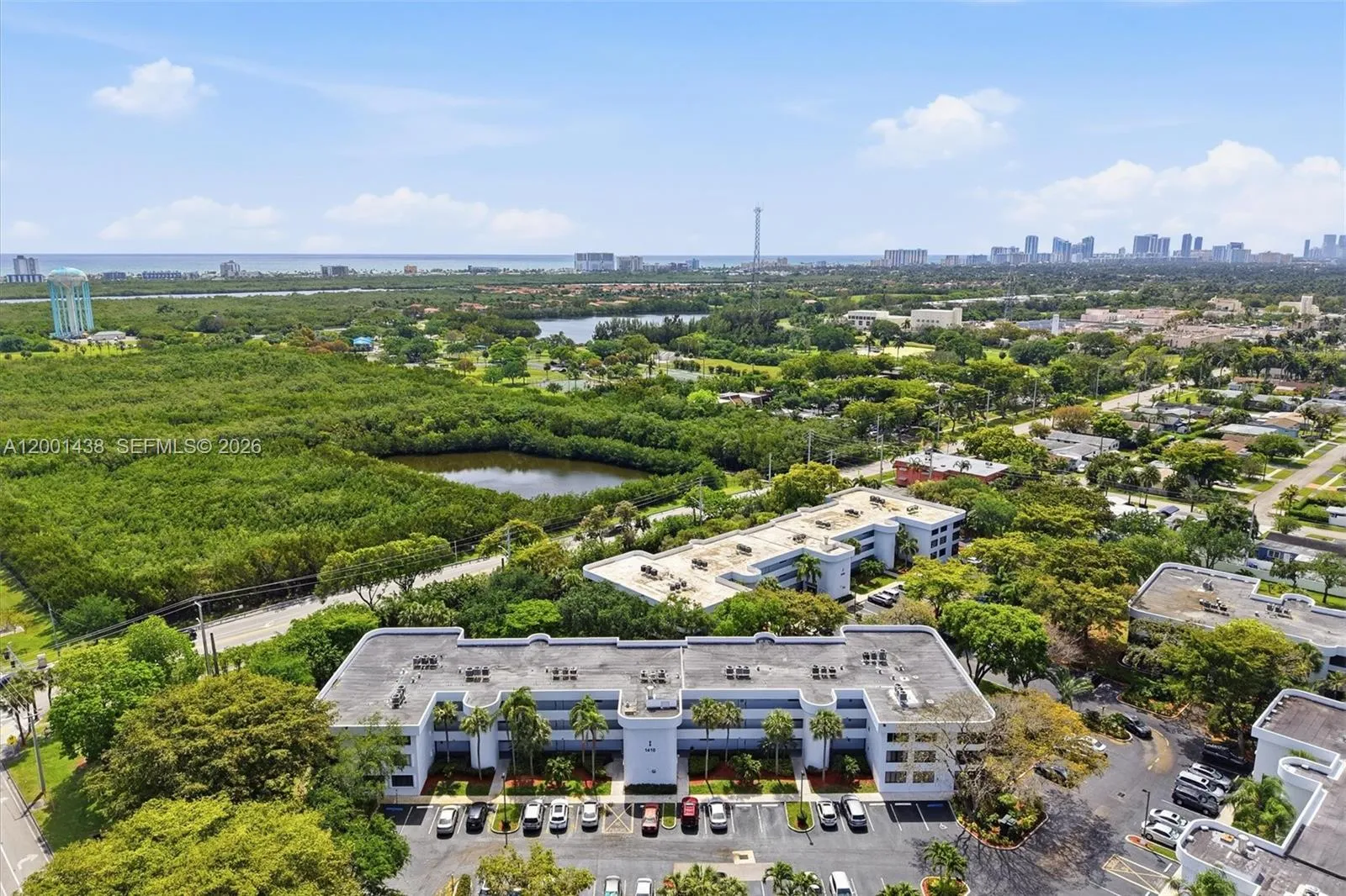 1410 Sheridan St 8i, Hollywood, Florida 33020, Hollywood, Florida 33020, 2 Bedrooms Bedrooms, ,2 BathroomsBathrooms,Residential,For Sale,1410 Sheridan St 8i, Hollywood, Florida 33020,A12001438