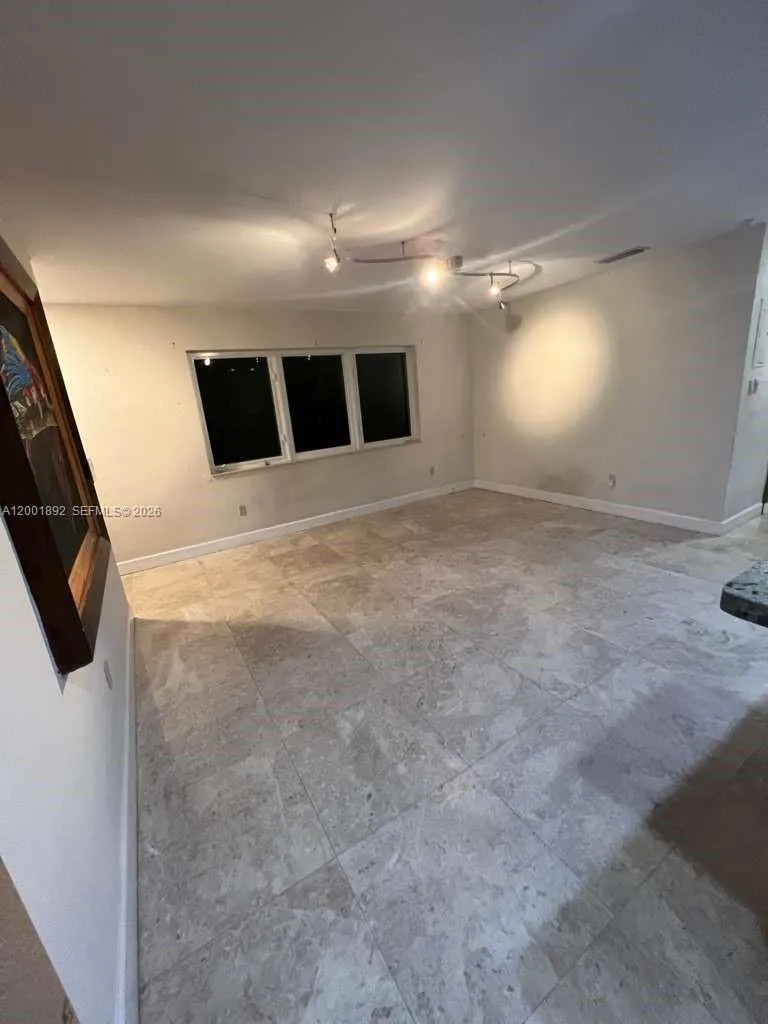 6900 Sw 22nd St, Miami, Florida 33155, Miami, Florida 33155, 3 Bedrooms Bedrooms, ,2 BathroomsBathrooms,Residential,For Sale,6900 Sw 22nd St, Miami, Florida 33155,A12001892