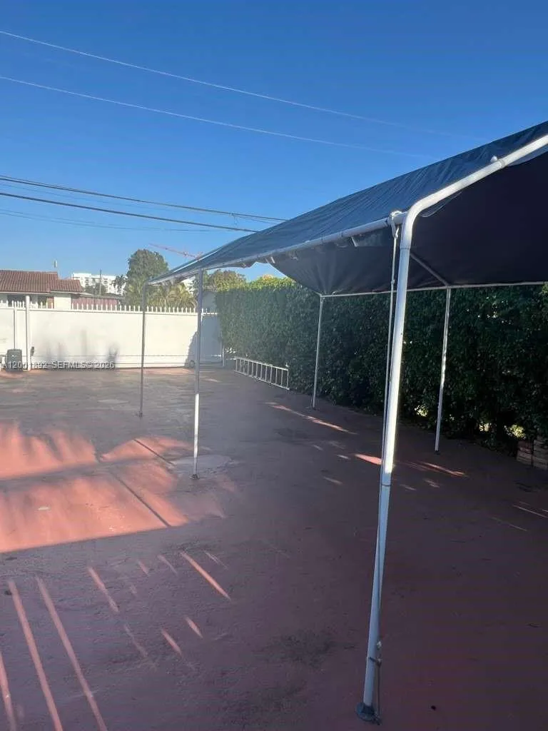 6900 Sw 22nd St, Miami, Florida 33155, Miami, Florida 33155, 3 Bedrooms Bedrooms, ,2 BathroomsBathrooms,Residential,For Sale,6900 Sw 22nd St, Miami, Florida 33155,A12001892