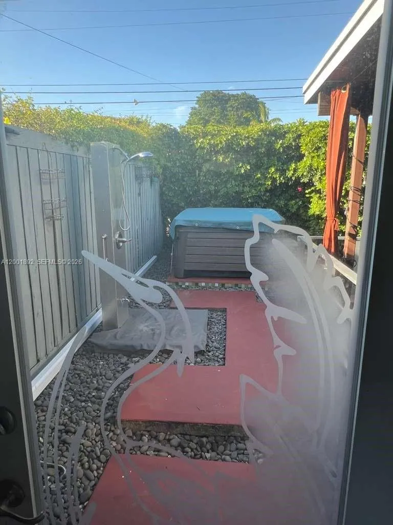 6900 Sw 22nd St, Miami, Florida 33155, Miami, Florida 33155, 3 Bedrooms Bedrooms, ,2 BathroomsBathrooms,Residential,For Sale,6900 Sw 22nd St, Miami, Florida 33155,A12001892