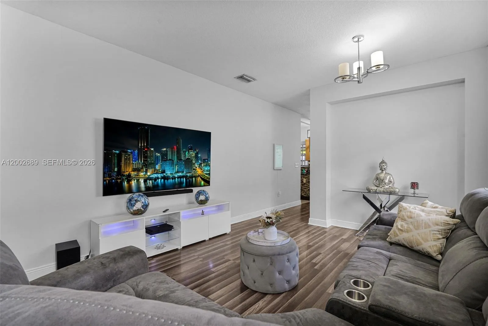 1381 W 30th St, Hialeah, Florida 33012, Hialeah, Florida 33012, 3 Bedrooms Bedrooms, ,2 BathroomsBathrooms,Residential,For Sale,1381 W 30th St, Hialeah, Florida 33012,A12002689