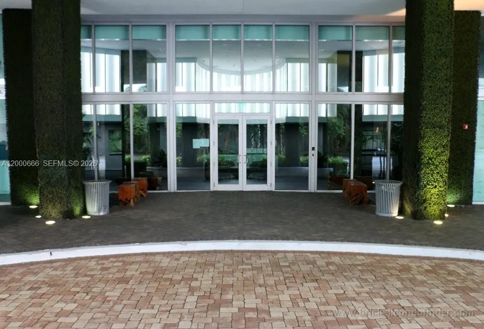 90 Sw 3rd St 3505, Miami, Florida 33130, Miami, Florida 33130, 2 Bedrooms Bedrooms, ,2 BathroomsBathrooms,Residential Lease,For Rent,90 Sw 3rd St 3505, Miami, Florida 33130,A12000666