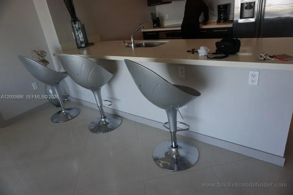 90 Sw 3rd St 3505, Miami, Florida 33130, Miami, Florida 33130, 2 Bedrooms Bedrooms, ,2 BathroomsBathrooms,Residential Lease,For Rent,90 Sw 3rd St 3505, Miami, Florida 33130,A12000666