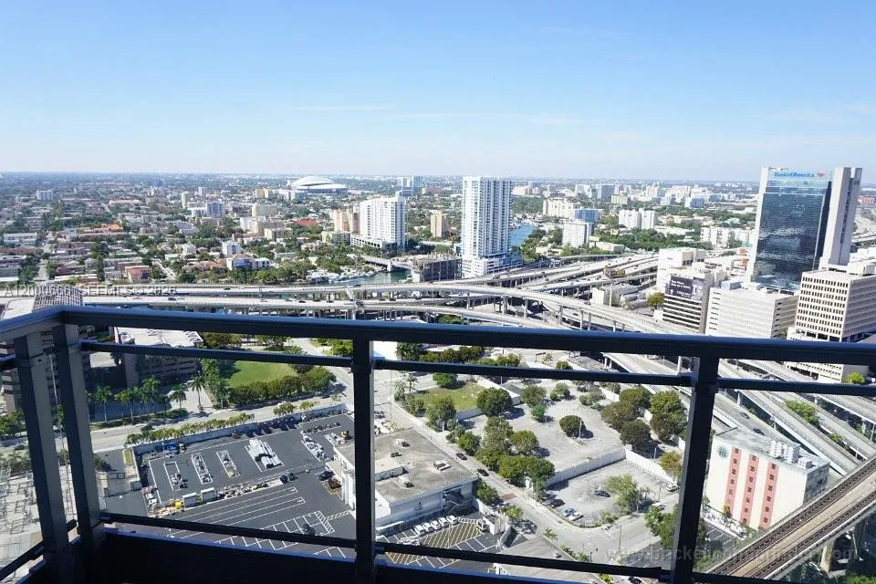 90 Sw 3rd St 3505, Miami, Florida 33130, Miami, Florida 33130, 2 Bedrooms Bedrooms, ,2 BathroomsBathrooms,Residential Lease,For Rent,90 Sw 3rd St 3505, Miami, Florida 33130,A12000666