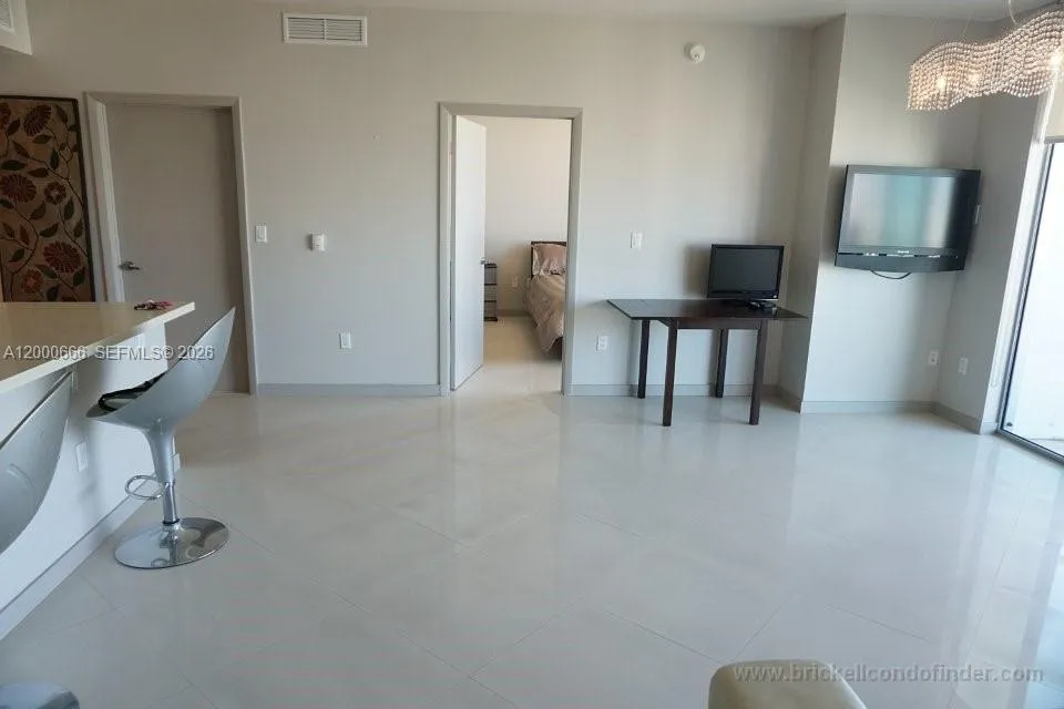 90 Sw 3rd St 3505, Miami, Florida 33130, Miami, Florida 33130, 2 Bedrooms Bedrooms, ,2 BathroomsBathrooms,Residential Lease,For Rent,90 Sw 3rd St 3505, Miami, Florida 33130,A12000666