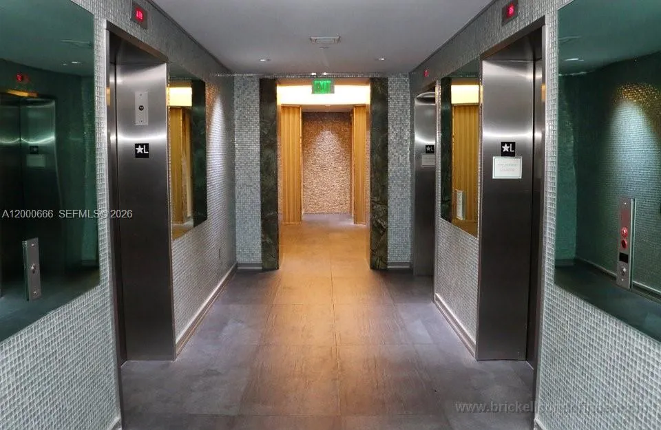90 Sw 3rd St 3505, Miami, Florida 33130, Miami, Florida 33130, 2 Bedrooms Bedrooms, ,2 BathroomsBathrooms,Residential Lease,For Rent,90 Sw 3rd St 3505, Miami, Florida 33130,A12000666
